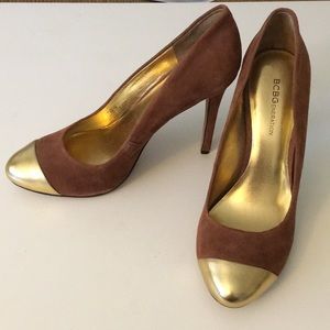BCBG gold toe heels